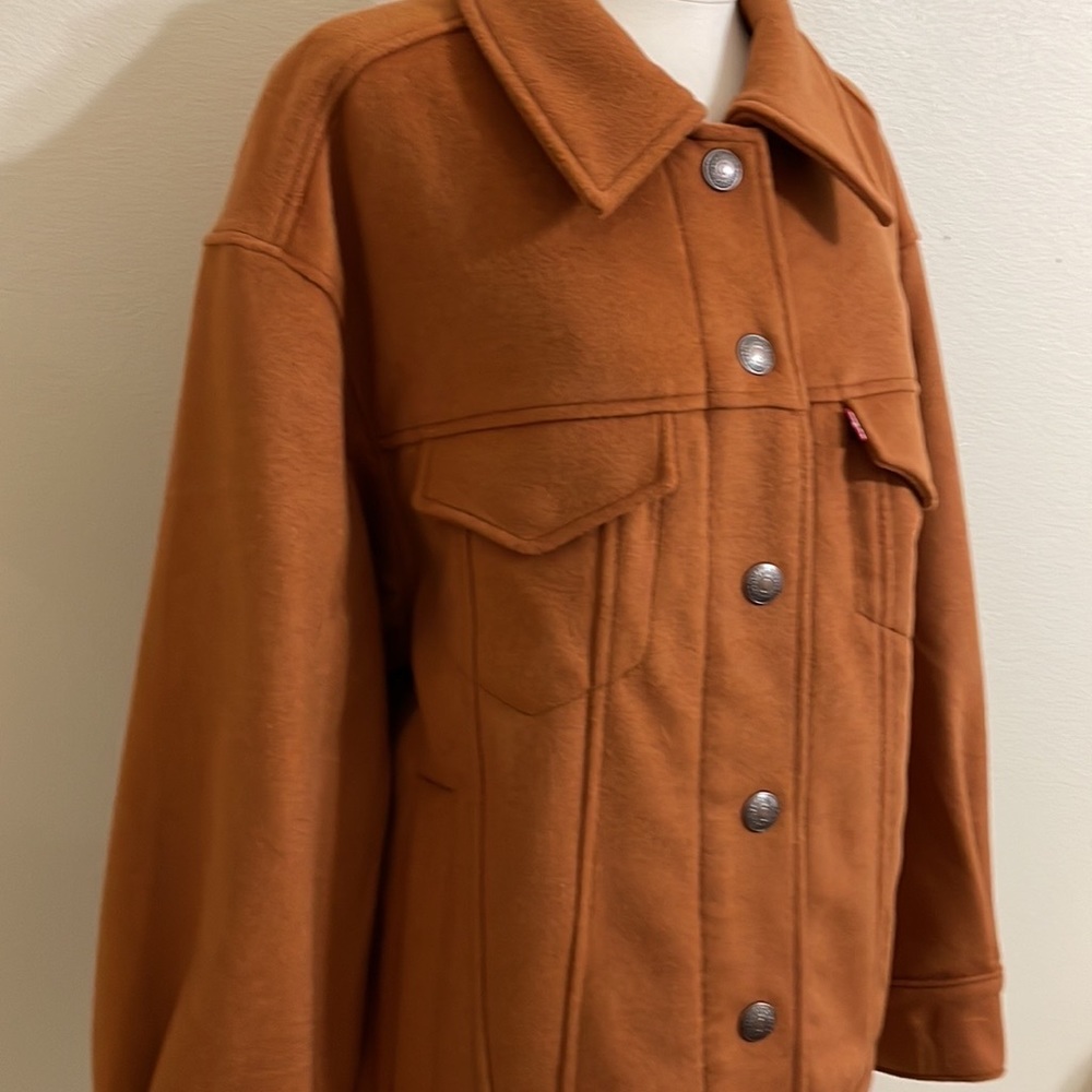 New ANTHROPOLOGIE Levi’s Varsity Trucker Jacket Oversize Wool Quilted Trending - Picture 10 of 14